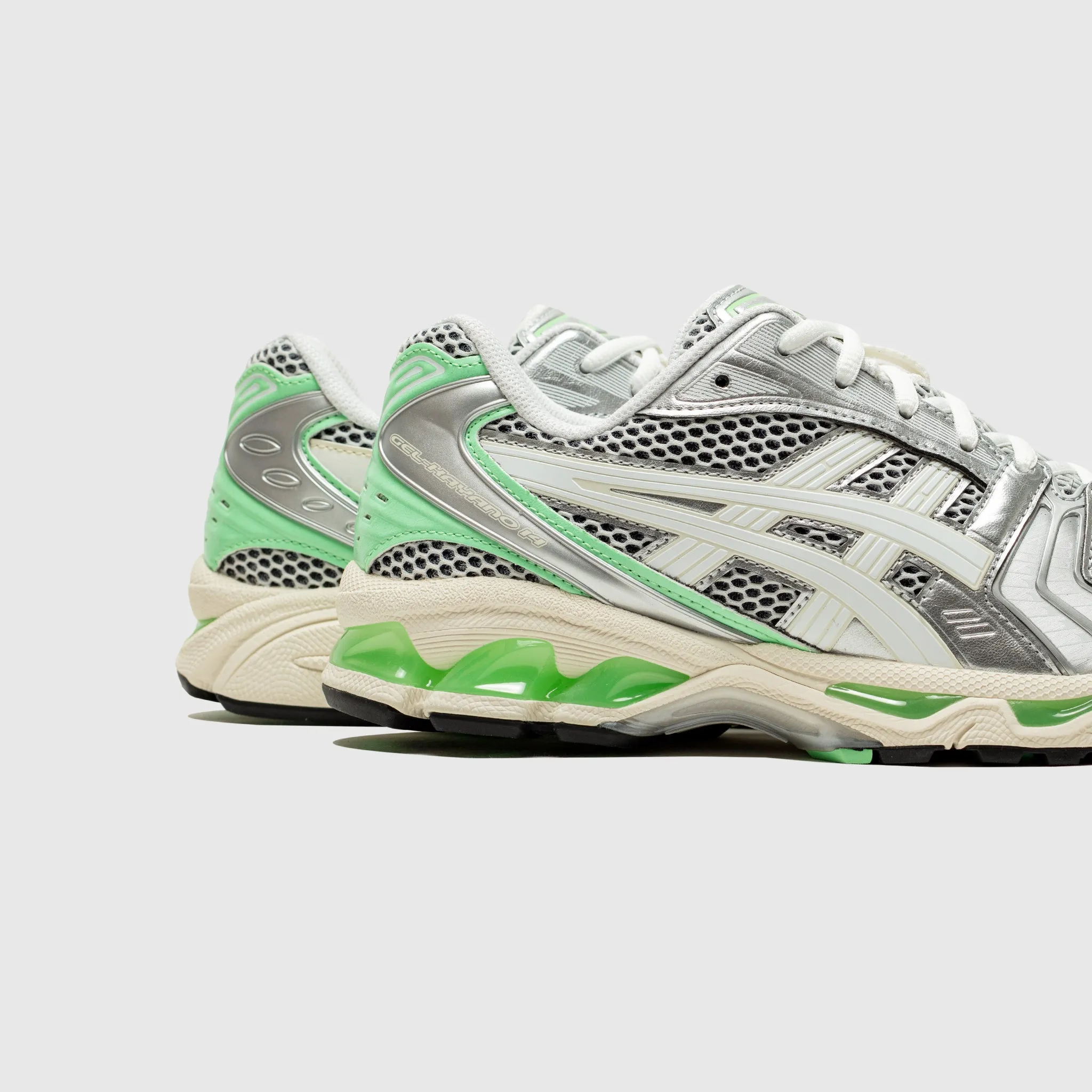 biomechanical running shoes Running essentials GEL-KAYANO 14