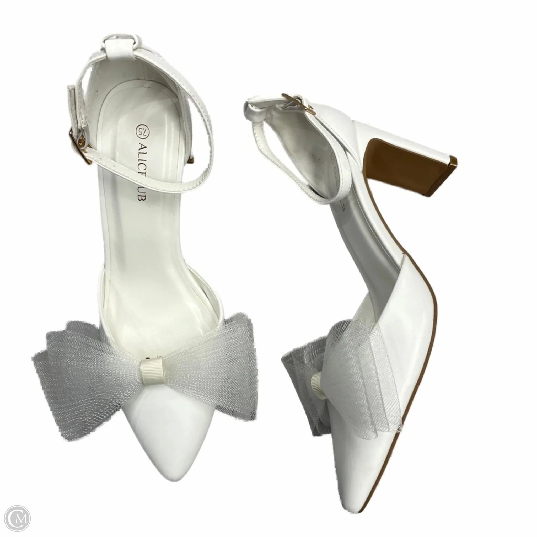 Fashionable Design Comfortable to wear Shoes Heels Block By Clothes Mentor In White, Size: 7.5