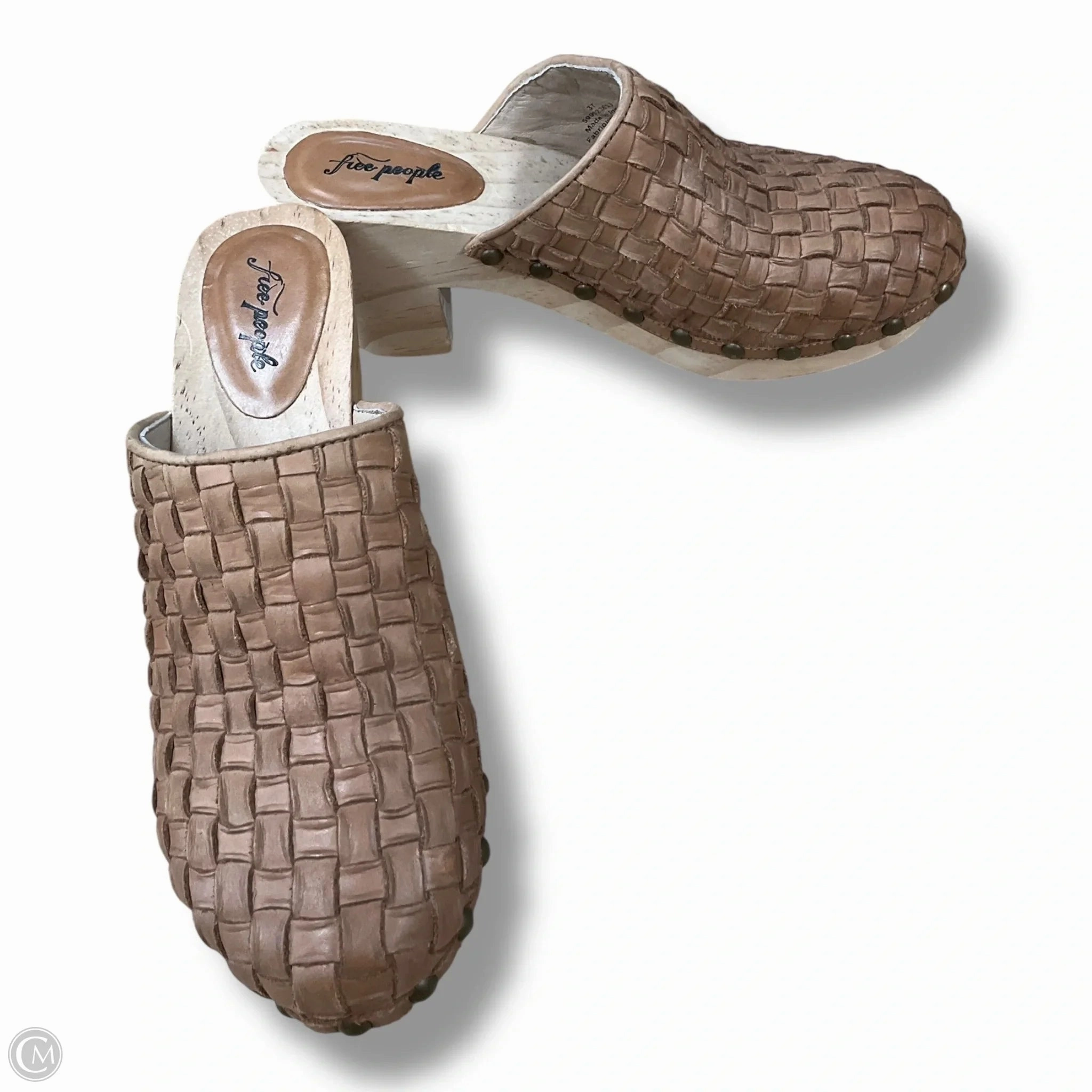 Shoes Heels Block By Free People In Tan, Size: 6.5 Sturdy Build Comfortable to walk