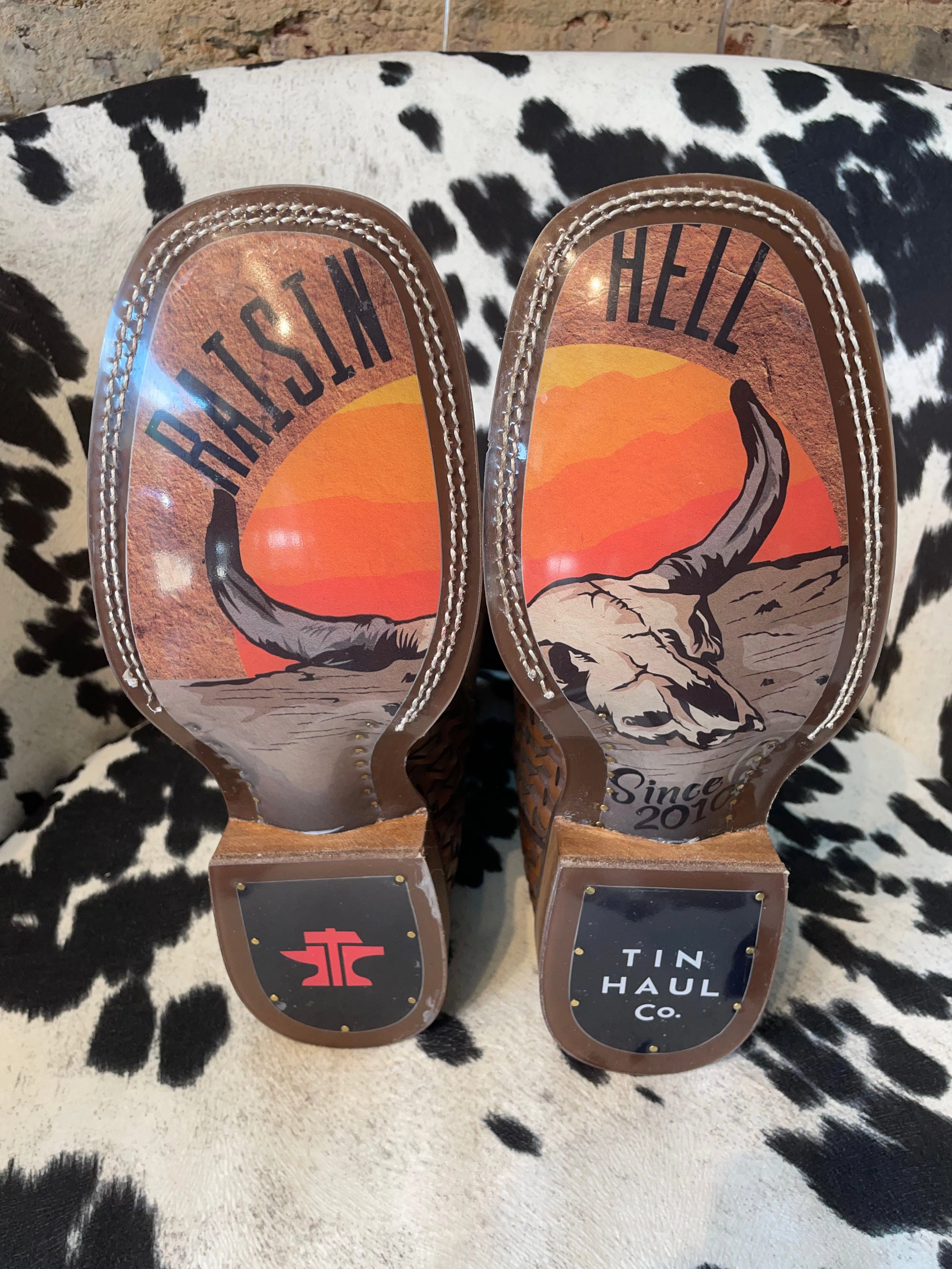 Tin Haul Ripples Hiking Boots