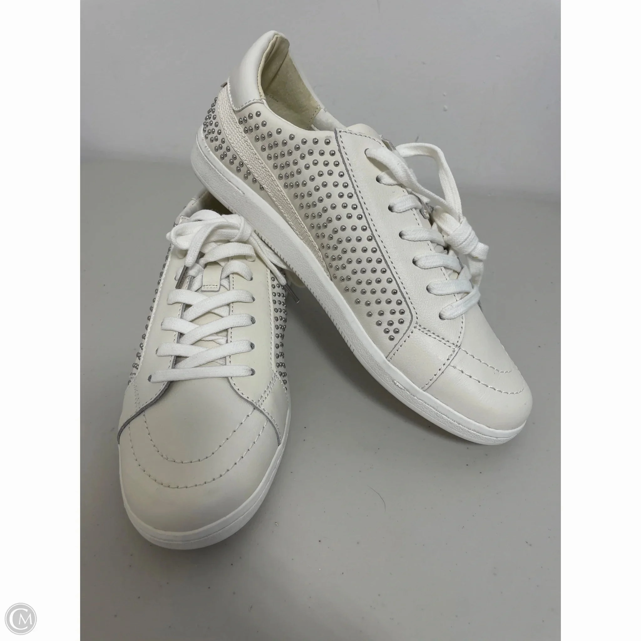 Daily Gear Slip Assist Shoes Sneakers By Dolce Vita In Ivory, Size: 10
