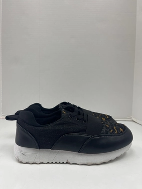 Shoes Sneakers By Clothes Mentor  Size: 8 Performance Ready