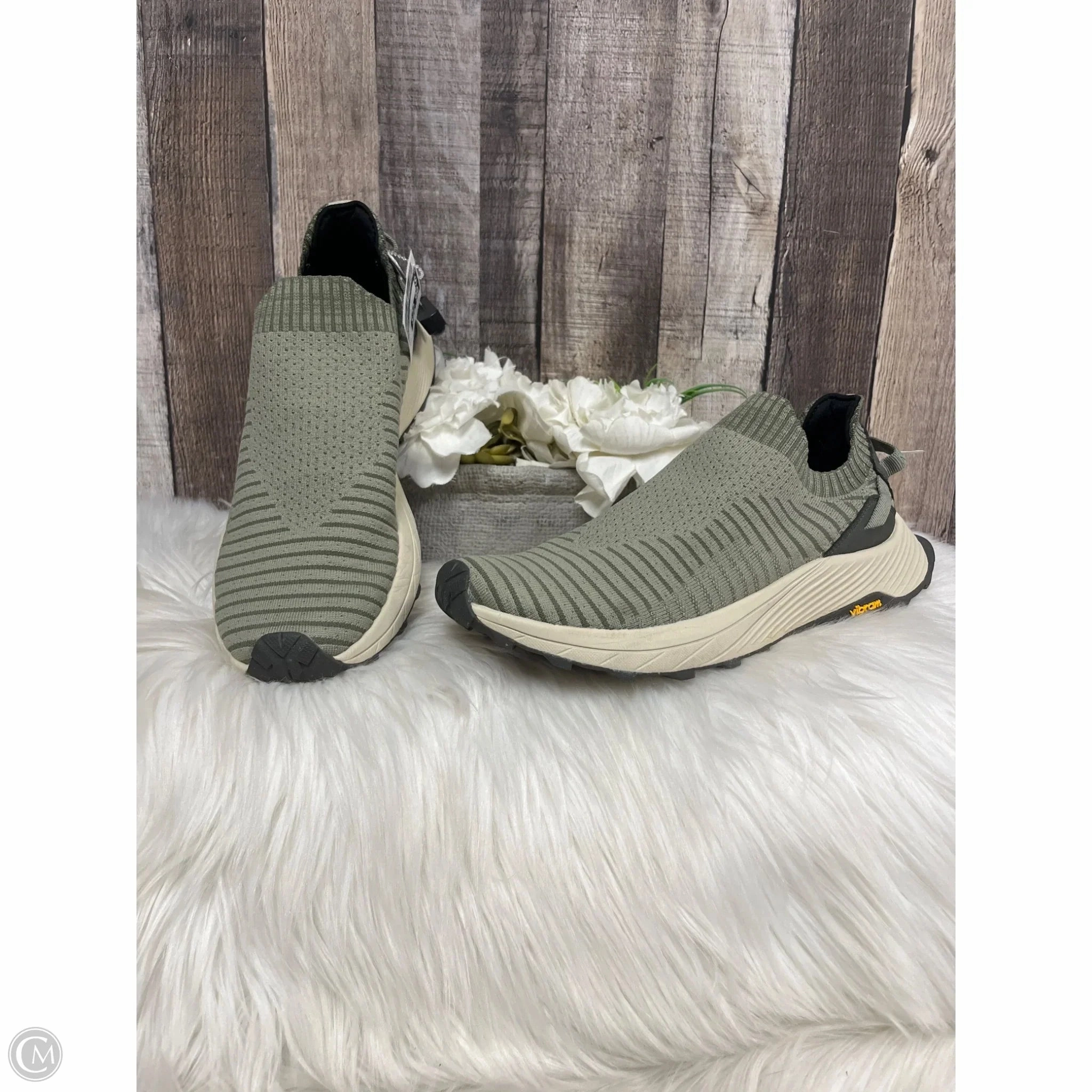 Shoes Sneakers By Merrell In Green, Size: 10 Knit Fabric Quick Break