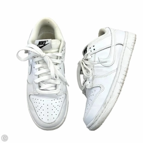 Universal Look Shoes Sneakers By Nike In White, Size: 6.5