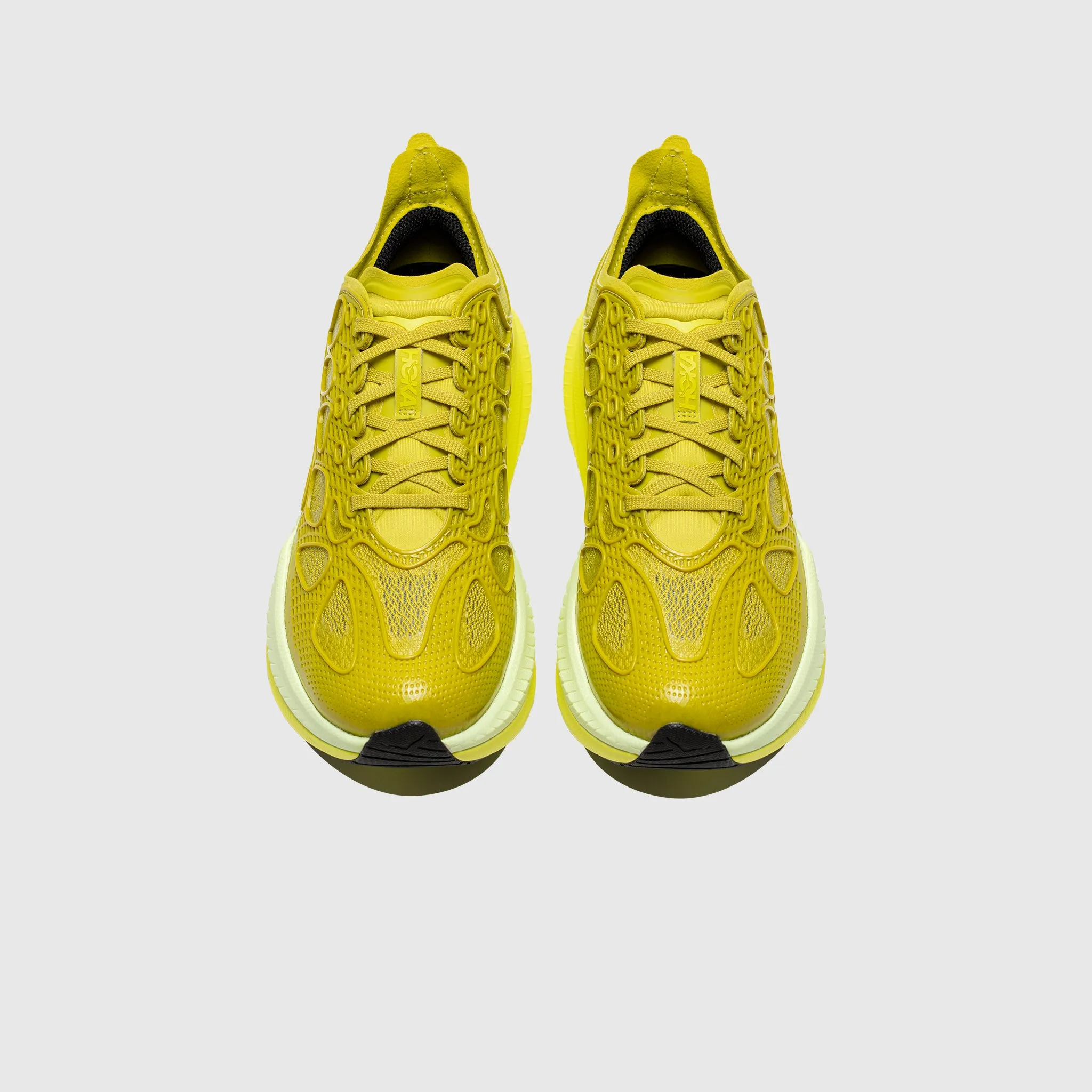 individual sports shoes U MACH X CAGED