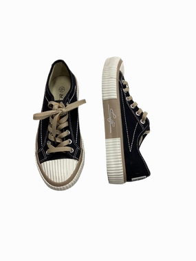 Morning Rush Shoes Sneakers By Cmc In Black, Size:7