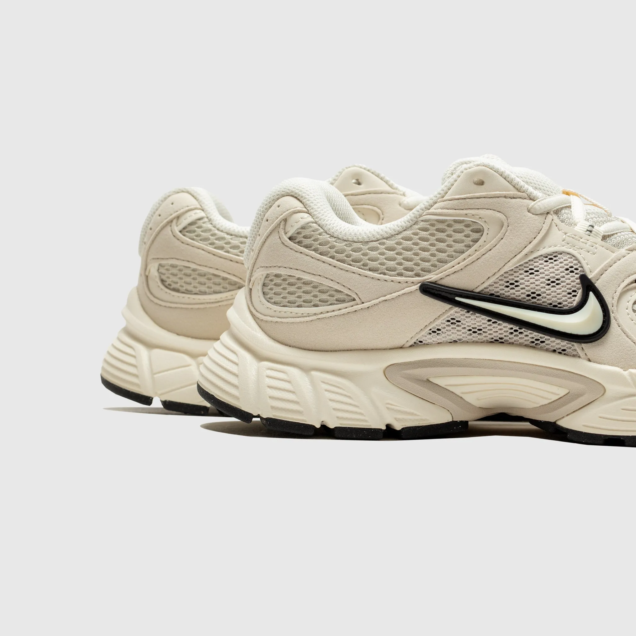 ballet shoes speed - training WMNS V5 RNR "LIGHT OREWOOD BROWN"