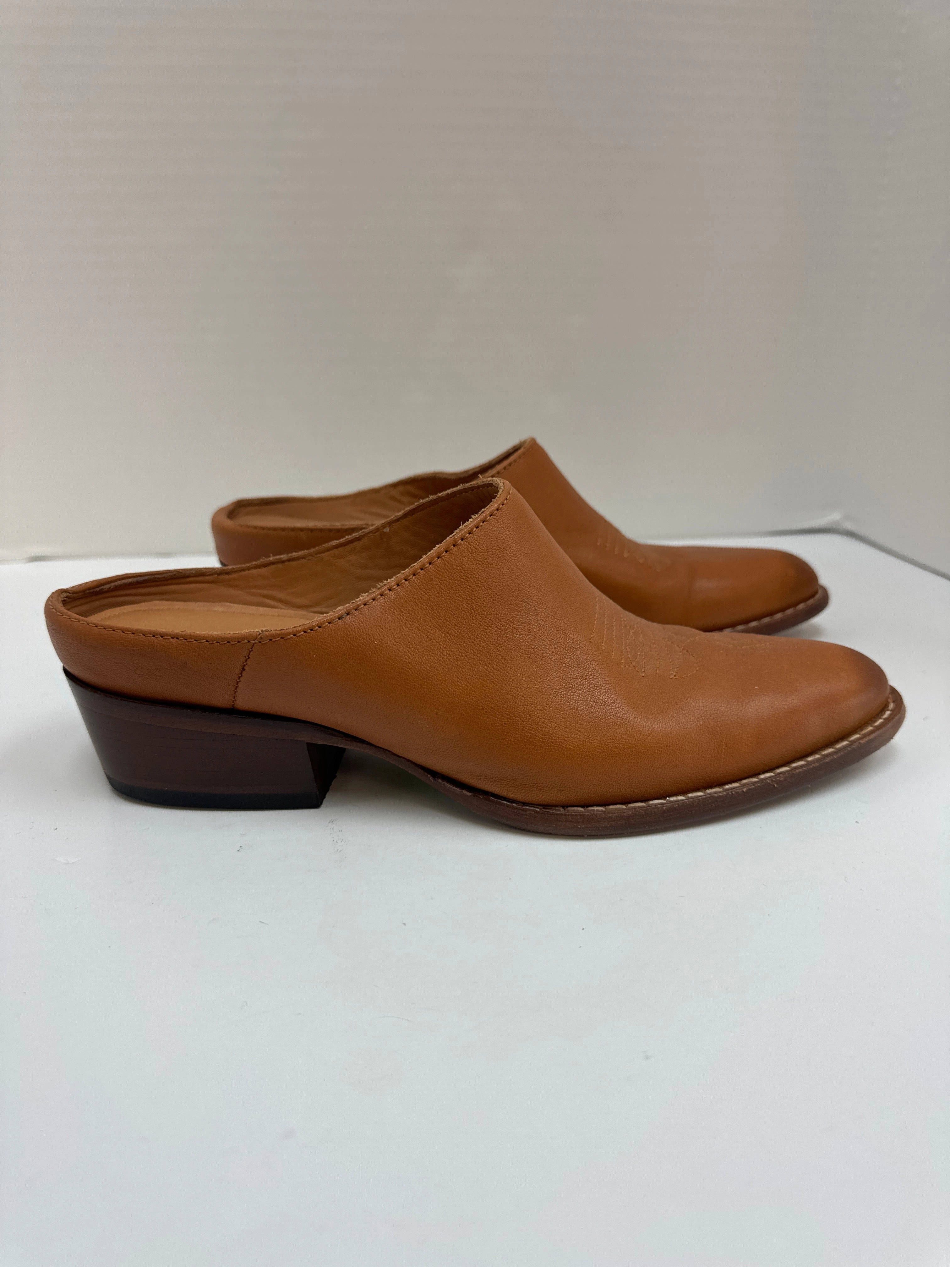 Shoes Heels Block By Clothes Mentor  Size: 7 Comfortable Boots Trendy Boots