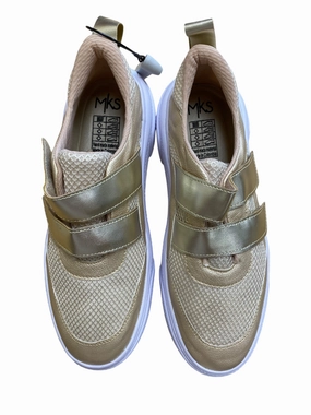 Shoes Sneakers By Clothes Mentor In Gold & White, Size: 9 energy returning