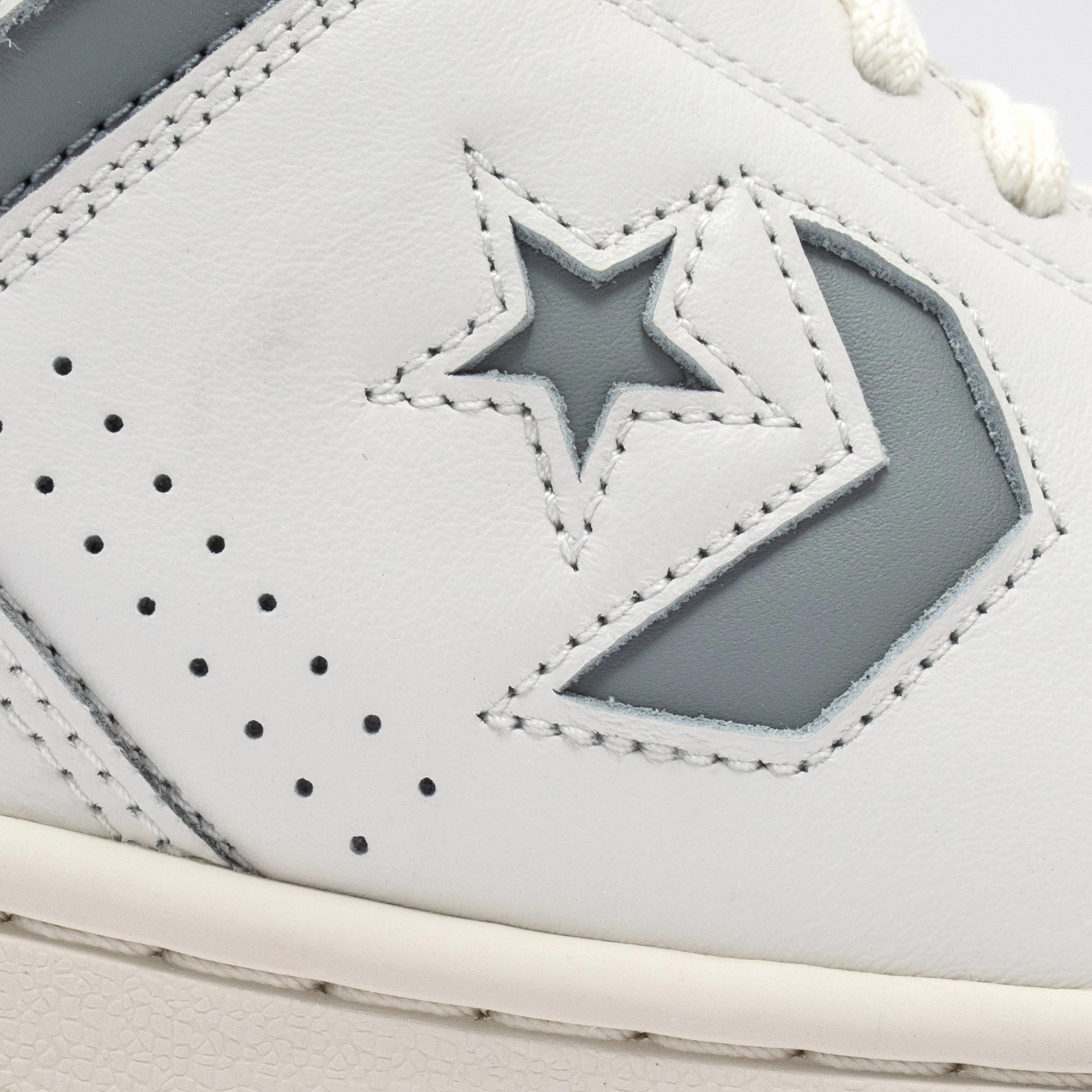 polo shoes non - slip surface Converse Weapon Mid Shoes