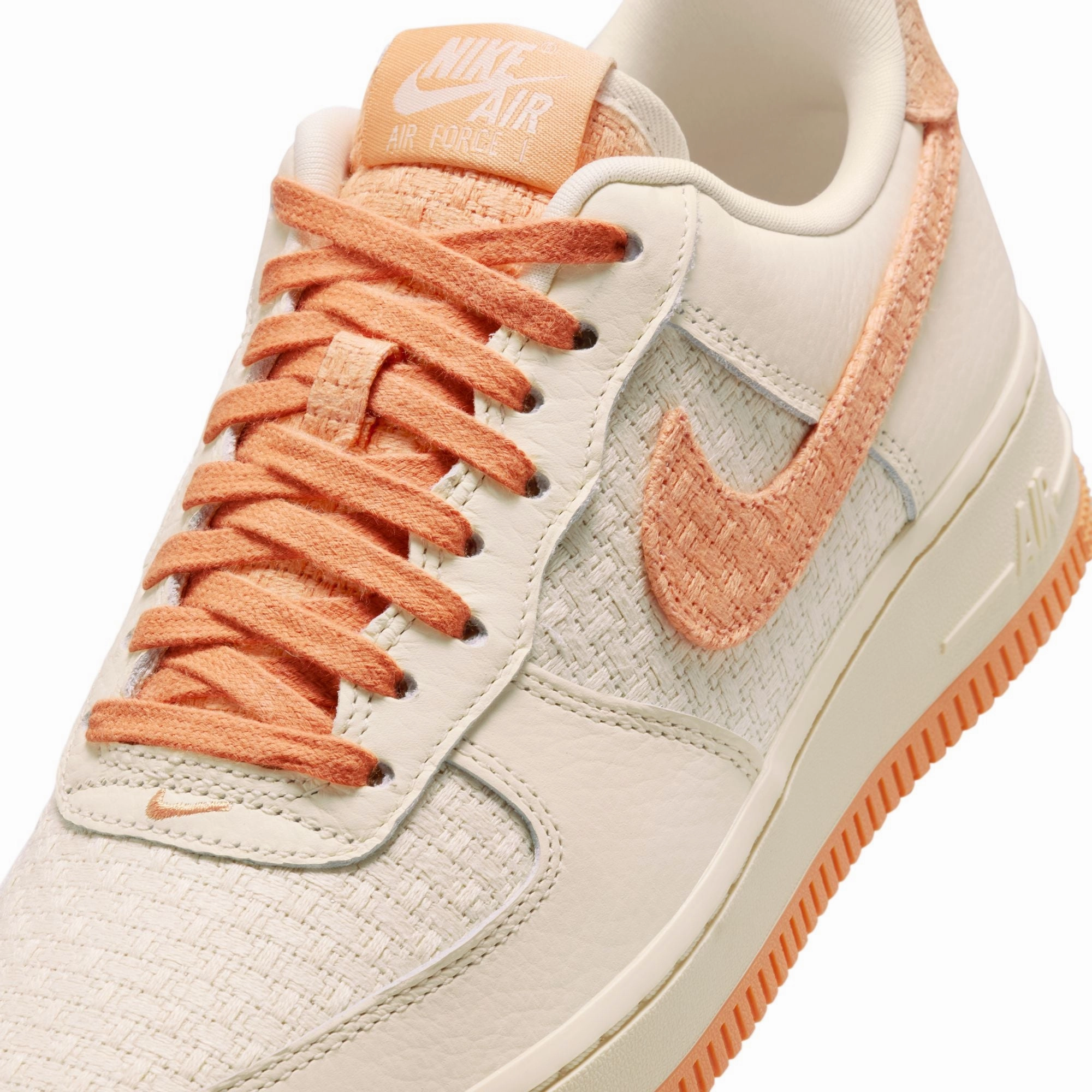 Breathability Nike Womens Air Force 1 '07 Shoes