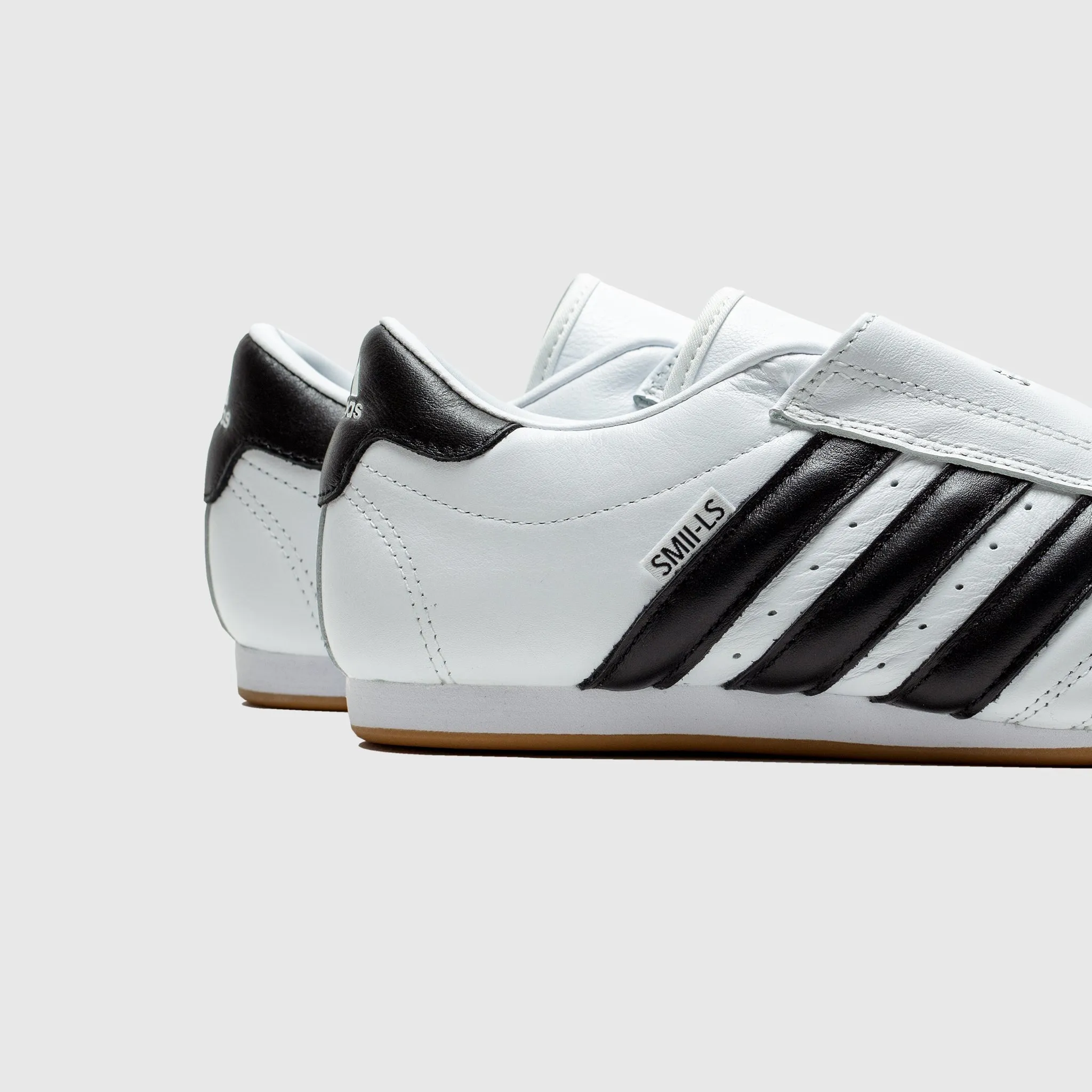 WMNS TAEKWONDO daily running shoes