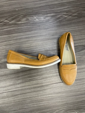 Flexibility Stylish Yellow Shoes Heels Block Clothes Mentor, Size 7.5