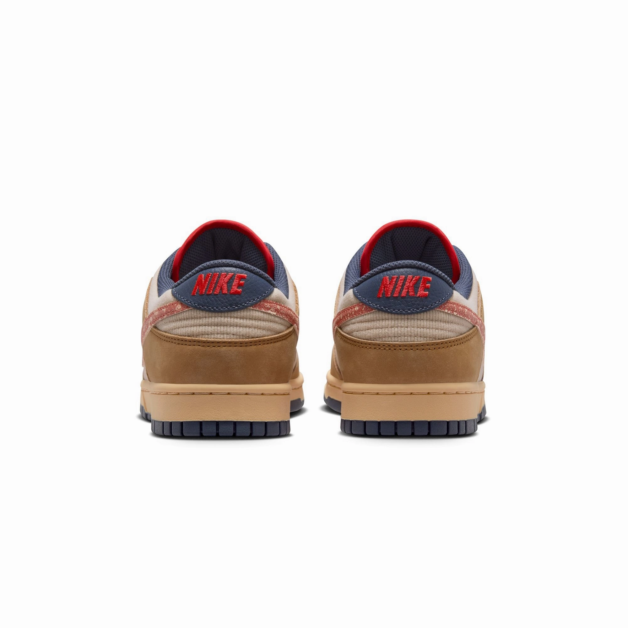 Nike Mens Dunk Low Retro SE Shoes fitness walk RubberOutsole