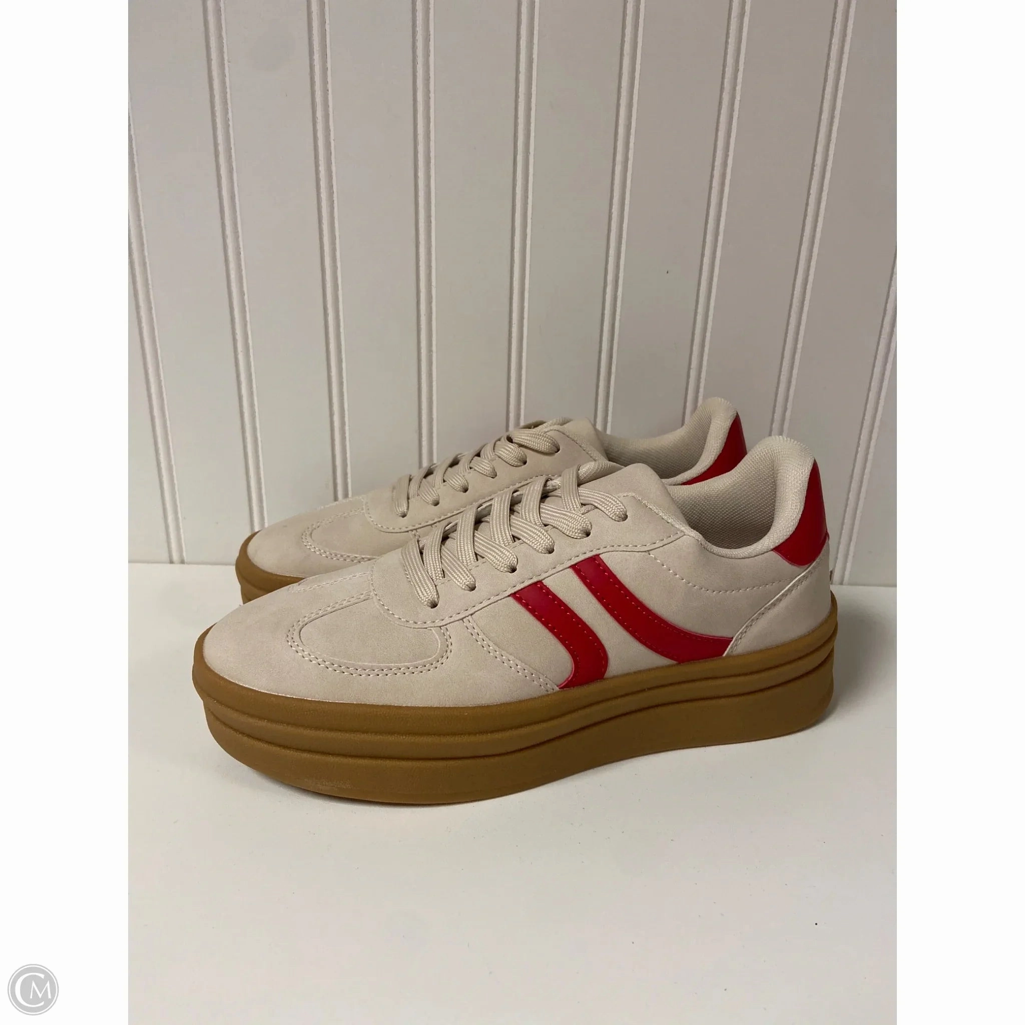 Shoes Sneakers By Clothes Mentor In Beige, Size: 9 Dynamic Suspension